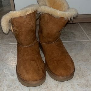 chestnut Bailey boots Uggs